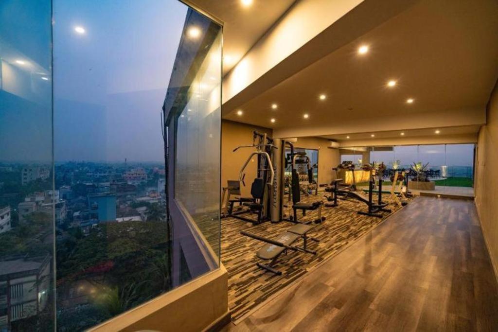 Hotel Castle Salam Khulna Екстер'єр фото