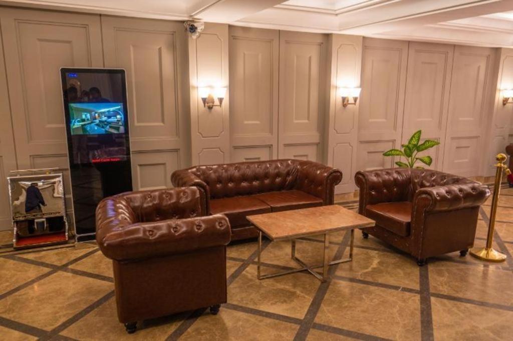 Hotel Castle Salam Khulna Екстер'єр фото